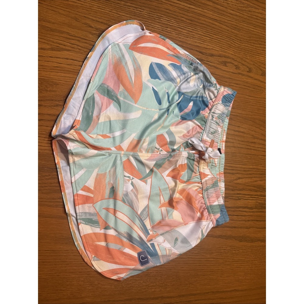 Womens Small AVID Sportswear Haven Pacifico shorts